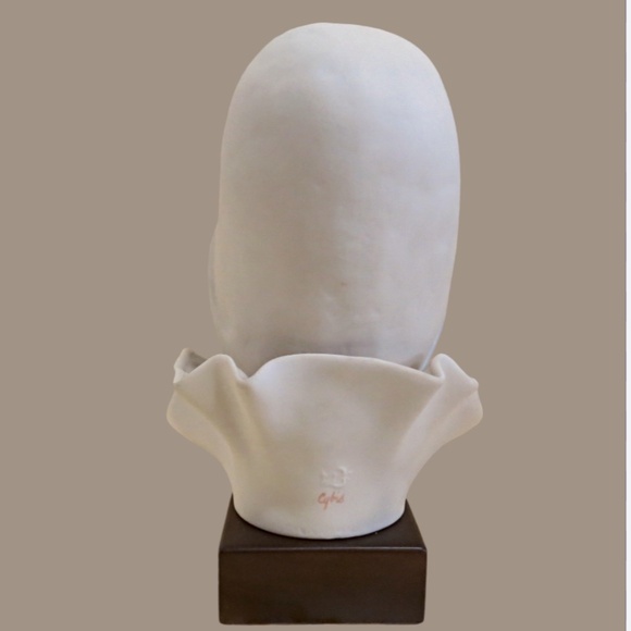 Cybis Porcelain Clown FUNNY FACE Child Bust Head 9.5 Inches Tall - Picture 4 of 7